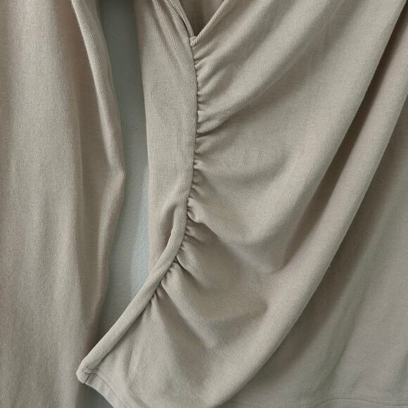 OGL Women's LiteWarm Surplice Long Sleeve Ruched Crossover Top M Medium New - Picture 4 of 8